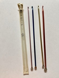 LOT 4-Susan Bates+Boye+Scovil Tunisian Afghan Crochet Hooks METAL Vtg 14" J/K/10