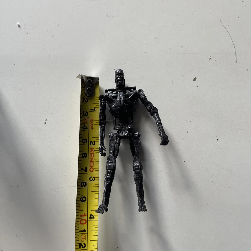 Terminator Salvation Action Figures Lot Of 3 Playmates 2009 4 Inch - Image 4 of 4