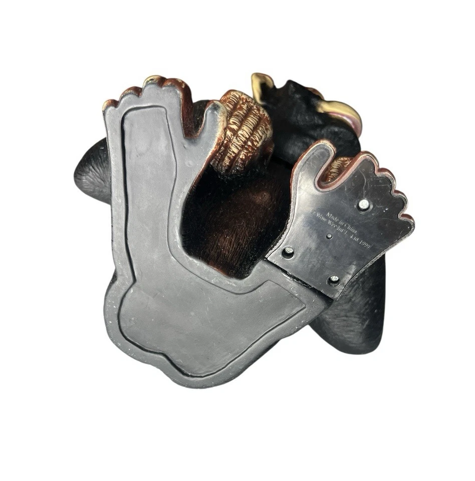 WOW WEE INTERNAL LTD BATTERY OPERATED ANIMATRONICS CHIMPANZEE TOY 1999 vintage  - Image 4 of 4