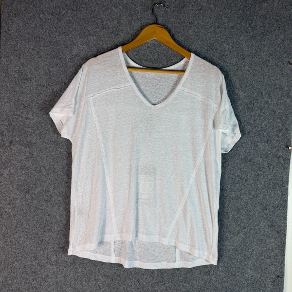 Lorna Jane T Shirt Womens Small White Short Sleeve Lightweight Gym Comfort NWT