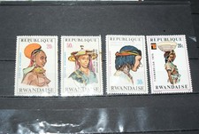 lot timbres Ruanda