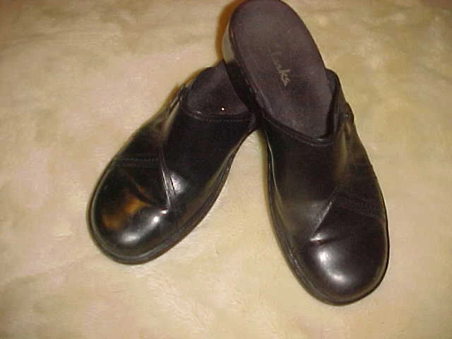 MOCASINES DE CUERO NEGROS ESPALDA ABIERTA CLARKS MULES VINTAGE DAMAS MUJERES TALLA 8 MEDIANOS