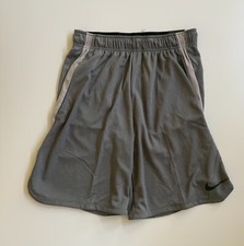 Nike Men  s DriFIT Training Shorts CN9766 056 Gray Size M