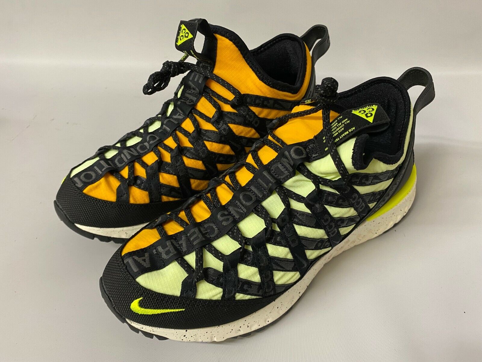 oficina postal Cruel aspecto Nike ACG React Terra Gobe Trail Running Shoe Barely Volt, Men's Size 8.5 -  NEW 193654477608 | eBay