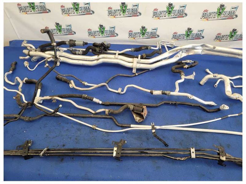 Audi R8 2014 Coolant pipe