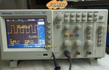Tektronix TDS2012B 2 Channel 100MHz, 1GS/S Digital Storage Oscilloscope pr sp