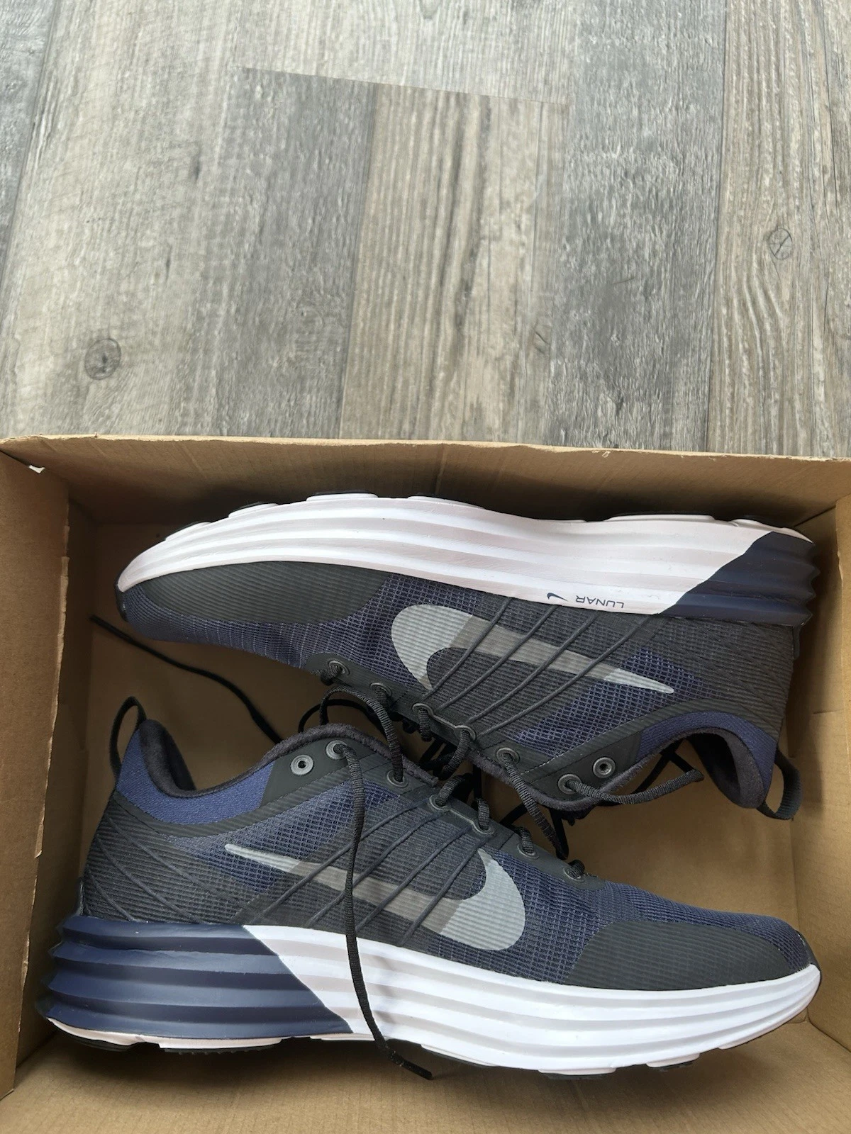 Nike Lunar Roam blu argento scarpe da ginnastica uomo taglia UK 8