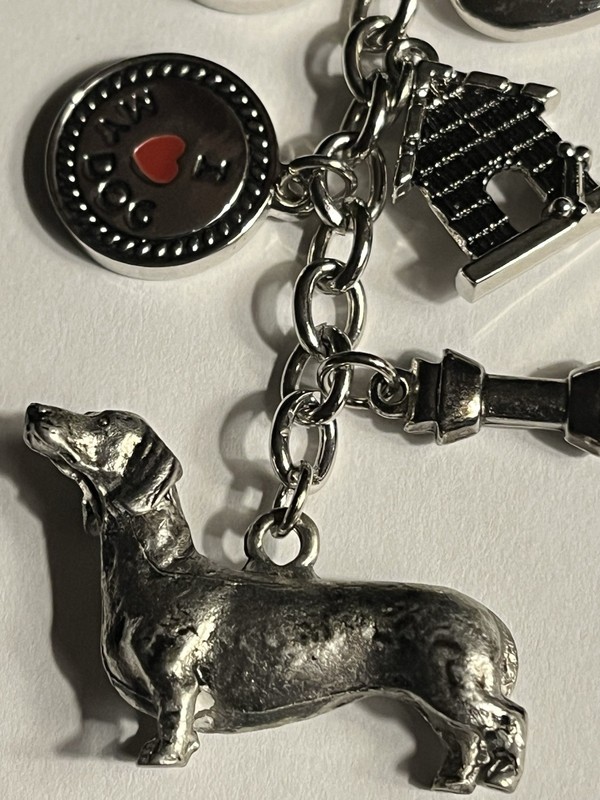 DACHSHUND DOG  KEY CHAIN WITH MULTIPLE CHARMS - NEW