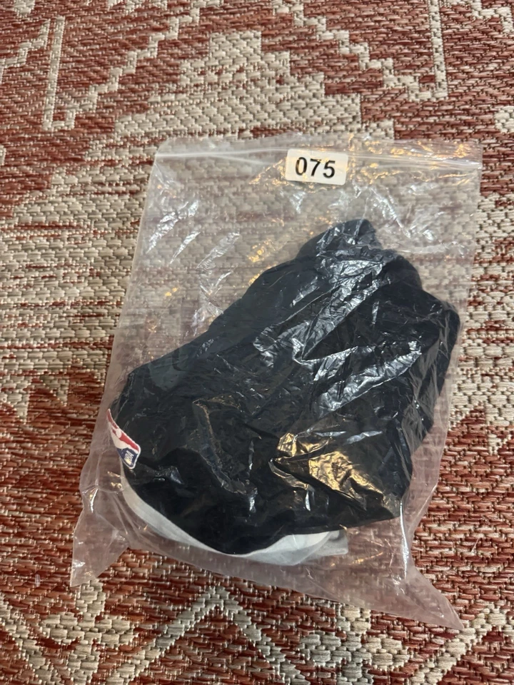 San Antonio Spurs Nike Shorts Team Issues Sz XL - Image 3 of 3