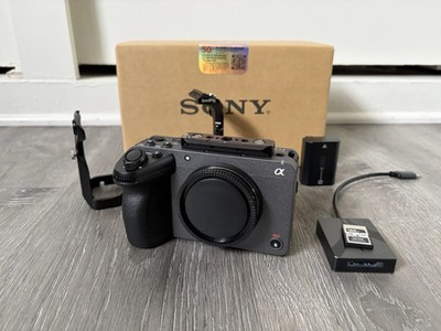 Sony FX30 Cinema Line 26.1MP Cinema Camera w/ Extras ''rеаd dеѕсriрtiоn''