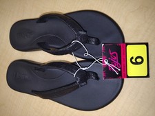 Women's Flojos Flip flops Size 6 New With Tags 114