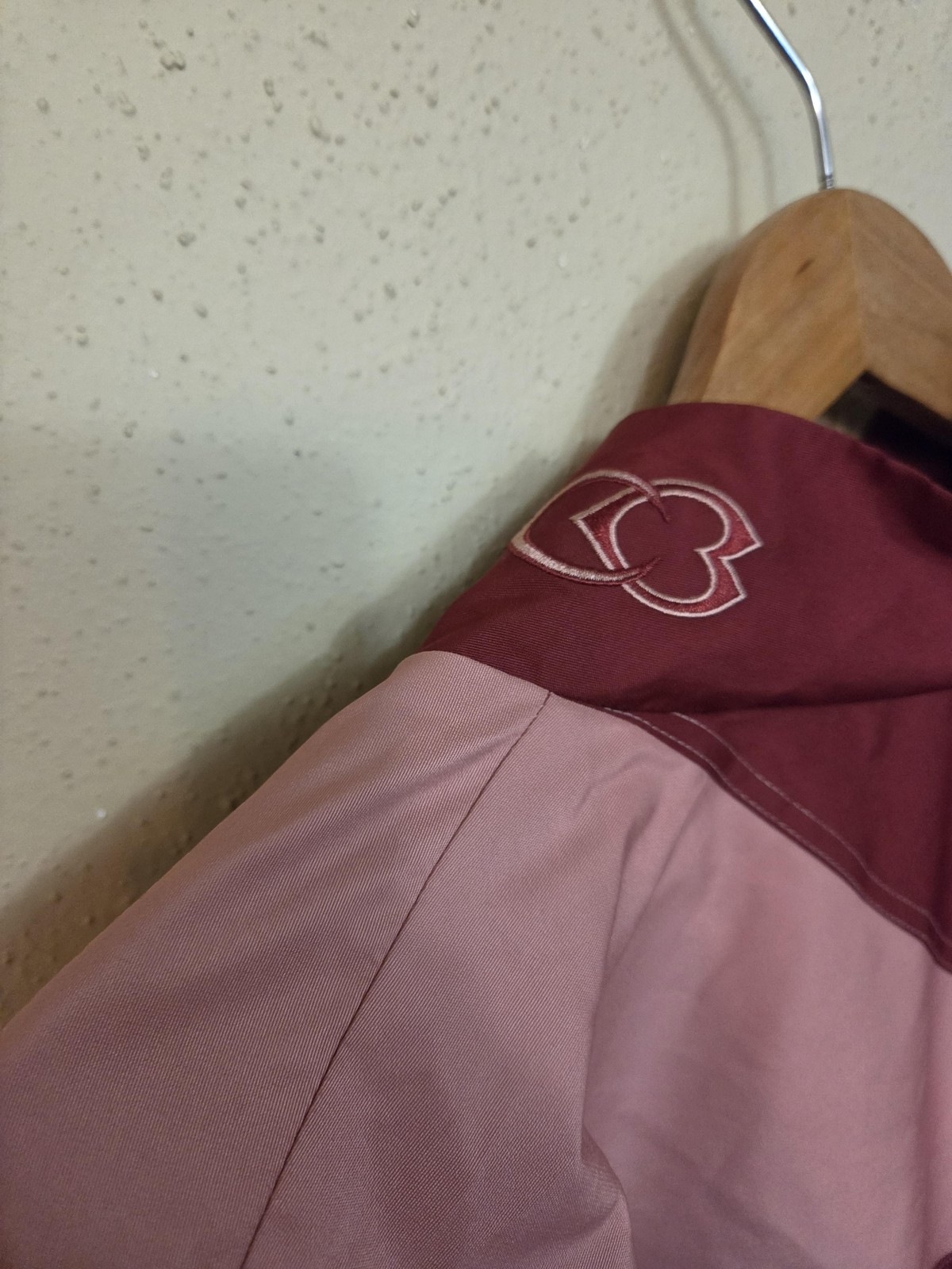 Red Pink Color Reebok Jacket Womens 4X Red Cardi B RBK Cardi Woven Cropped Track Zip ...