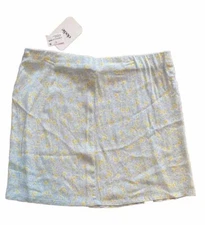 Elodie Women's Skirt Blue Mustard Mini Skirt NWT Size Medium Yellow Flowers Zip