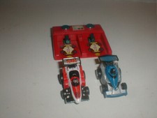 2 Rennwagen mit Abschußrampe (P1/11