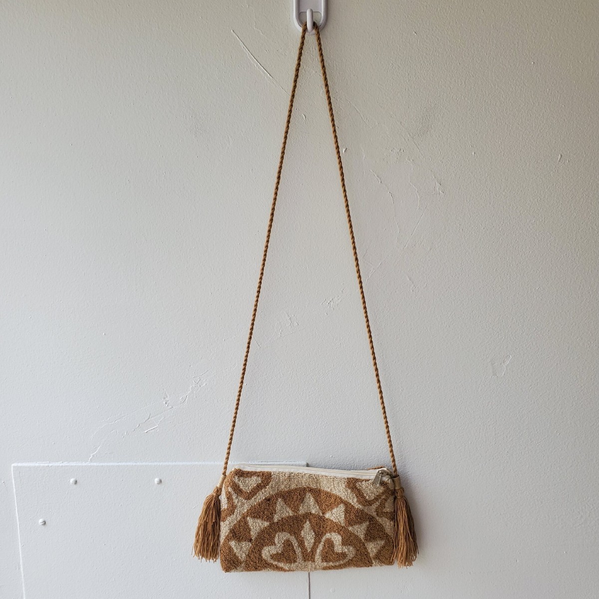 Unbranded Carpet Style Shoulder Crossbody Bag Tan Boho  display picture 3