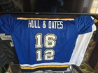 St. Louis Blues × Autographed Jersey × Brett Hull , Adam Oates × NHL Legends HOF