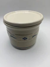 Longaberger Pottery Crock with Lid Woven Traditions Classic Blue One Pint