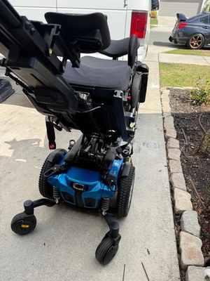 #ad Quantum J4 Electric Wheelchair Excellent Condition Local Pickup Only $1200.00