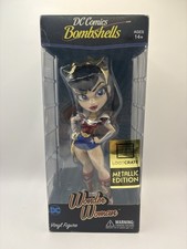 2017 Cryptozoic DC Comics Bombshells Trading Cards 18