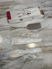 International Silver Company Christmas Silver Plated Serving Utensil Set