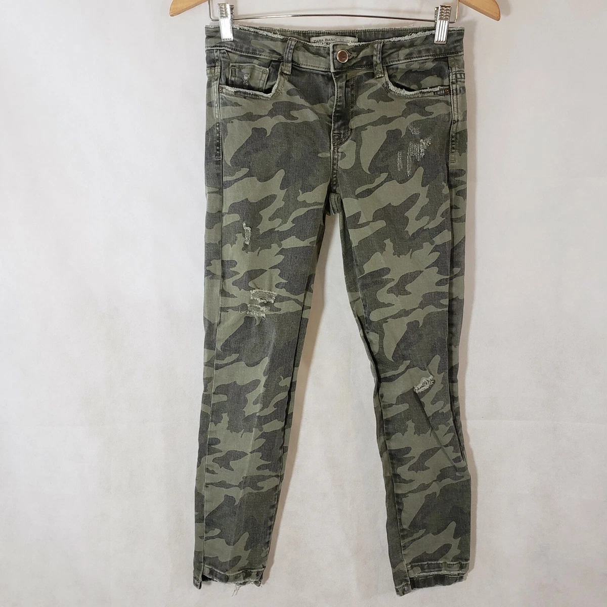 Zara Camouflage Distressed Jeans Size 4