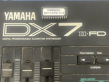 Yamaha DX7 II D o FD ultimo firmware versione 1.9 con presa
