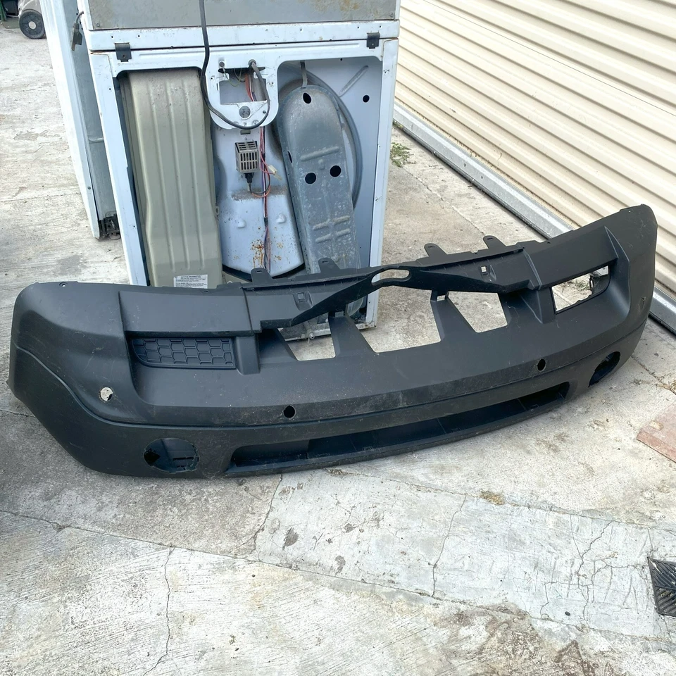 Cubierta de parachoques delantero imprimada para Land Rover Range Rover Sport 2006-09 Foto 2 de 4