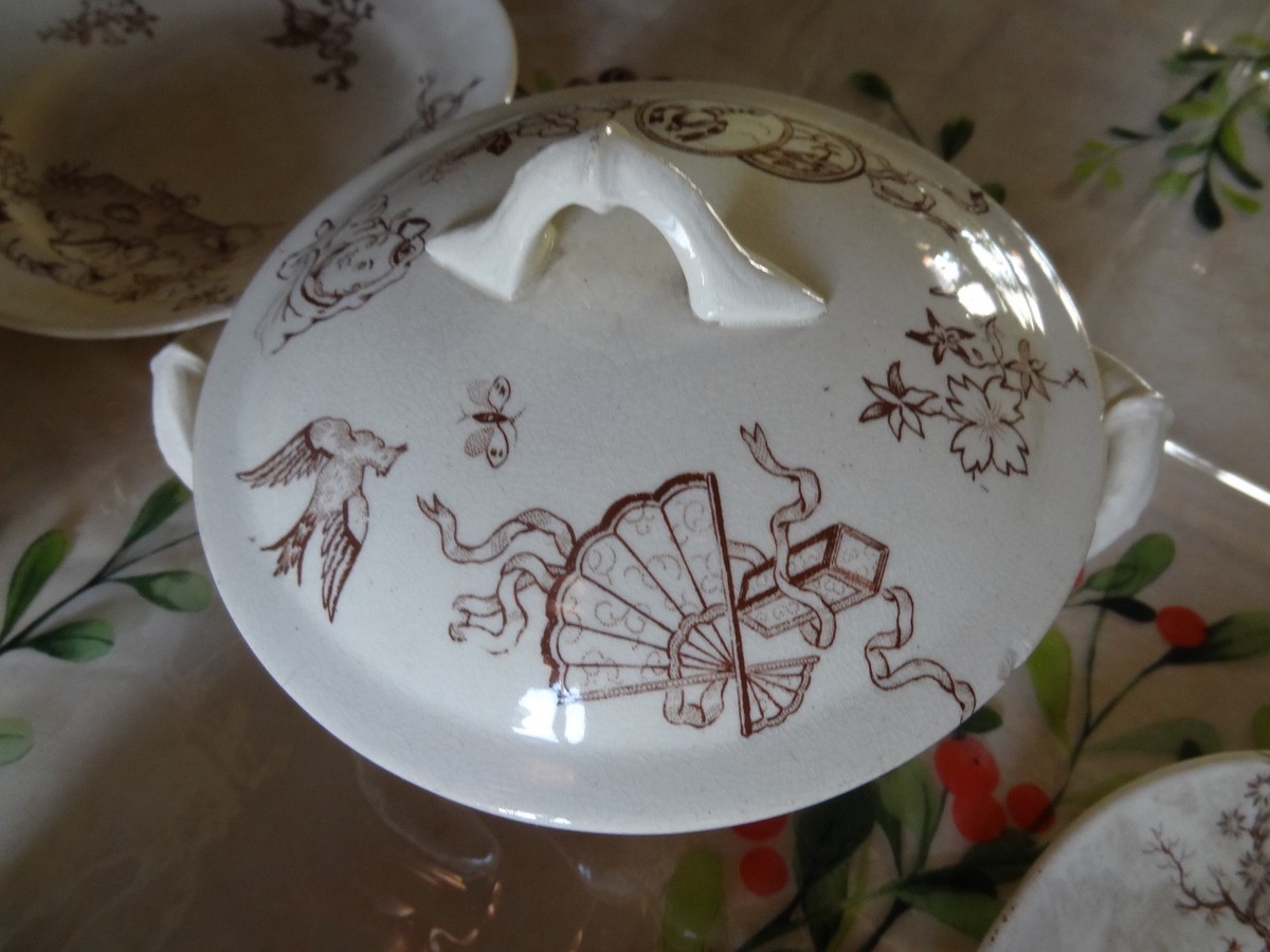 ELÉMENTS DE DÎNETTE ancienne 1950/1960 porcelaine décor d'enfants EUR 25,00 - FR