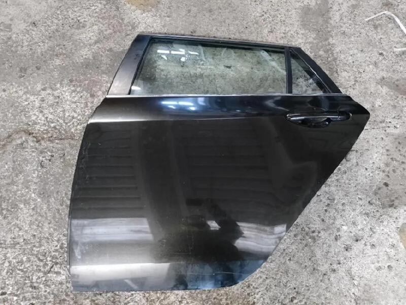 GSYA7302XJ PORTA POSTERIORE SINISTRO MAZDA 6 2A SERIE (02/08>) 2.0 CD 16V SW