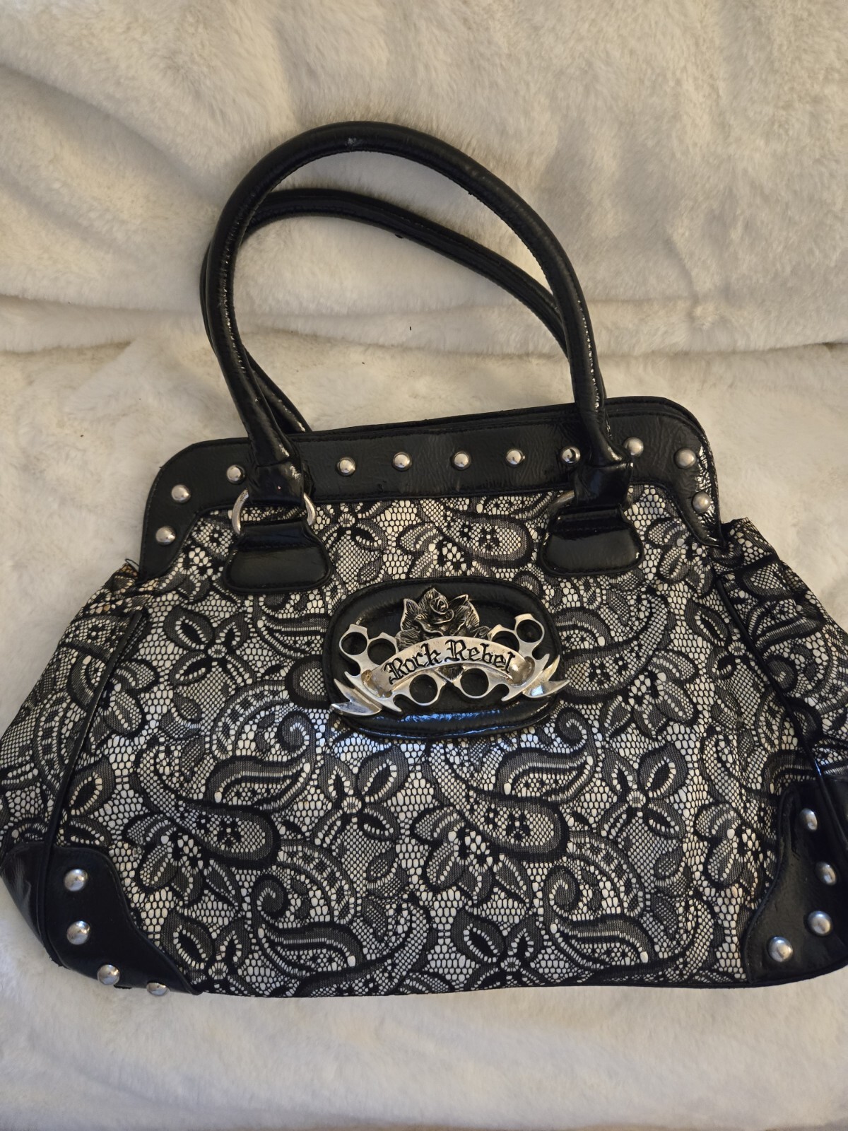 Rare Rock Rebel Brass Knuckles And Rose Handbag Gem