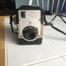 Vintage Kodak Brownie Bulls Eye Camera With Detachable Flash. Not Tested