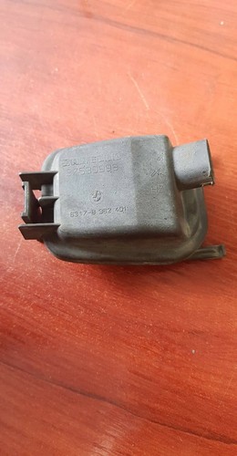 Original BMW E38 Limousine Nebelscheinwerferhalter links OEM 63178362401