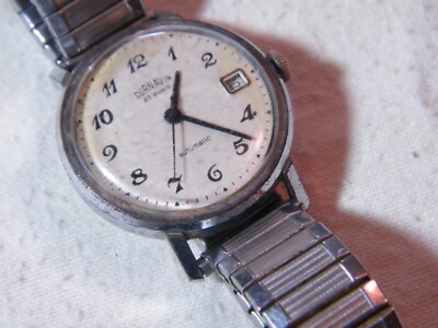 Vintage Cornavin Man's Automatic Wristwatch Speidel Twist Band / RUNS! Clean