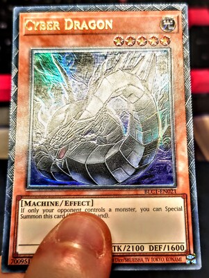 Yu-Gi-Oh! Ultimate Rare Style Cyber Dragon