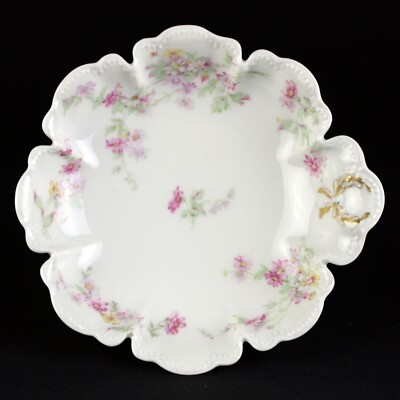 Haviland Limoges Schleiger 75 Mixed Daisy Floral Bonbon Bowl, France 6 1/4''