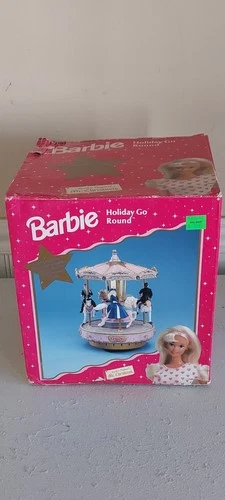 Vintage 1998 MR. CHRISTMAS Barbie Holiday Go Round Carousel Music Carols !