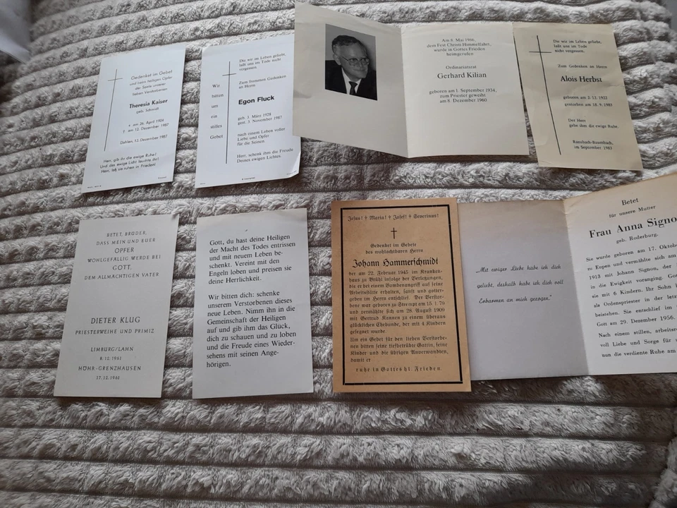 Totenzettel 11 Stück teils älter. - Bild 2 von 4