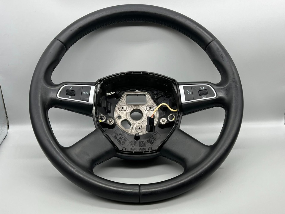 AUDI A3 8P 2008 - 2012 Multi Function Steering Wheel 8P0124