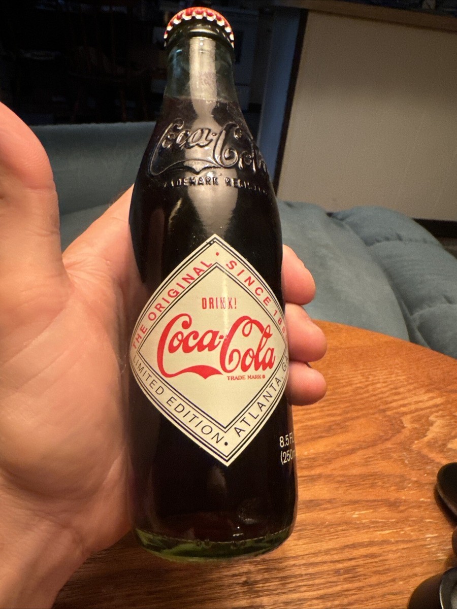 コカコーラ1886 BRAZIL R-Coca-Cola Glass Bottle 8.5oz. 1886 Limited Edition Circa
