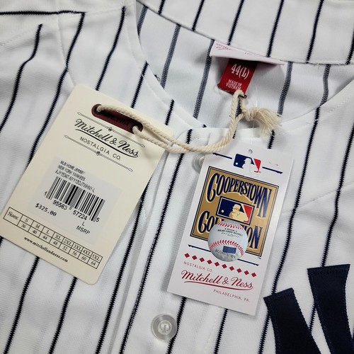 100% Authentic Derek Jeter Mitchell & Ness 2013 NY Yankees Jersey Size L 44 Mens - Picture 3 of 6