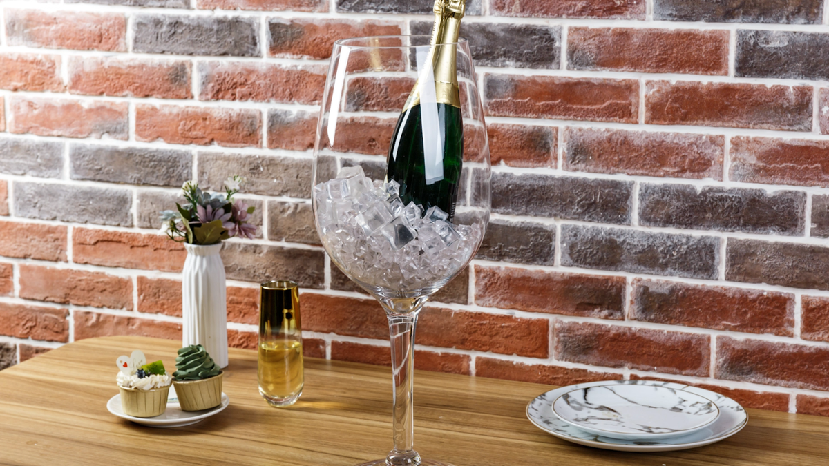 20 Inch Decor Giant Clear Wine Glass/ Novelty Stemware/ Champagne Magnum  Chiller | eBay