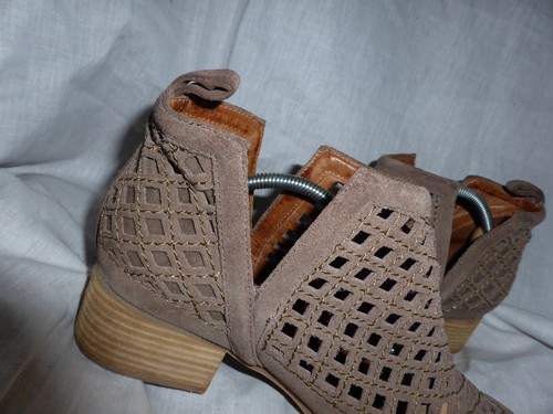 JEFFREY CAMPBELL WOMEN BROWN LEATHER BASKET ANKLE BOOT SIZE UK 7 EU 40 VGC - Picture 3 of 23