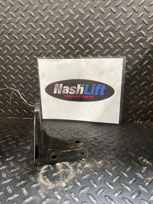 0377354	BRACKET - MOUNTING	FITS HYSTER	GOOD USED	HBU1:157