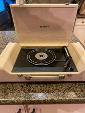 Crosley nomad USB portable turntable model CR6232 CR