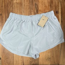 Nike Women  s Tempo Shorts Size Large Wolf Gray New with Tags Dri-Fit