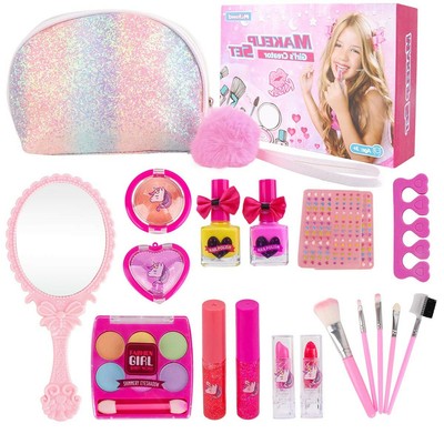 playing makeup set