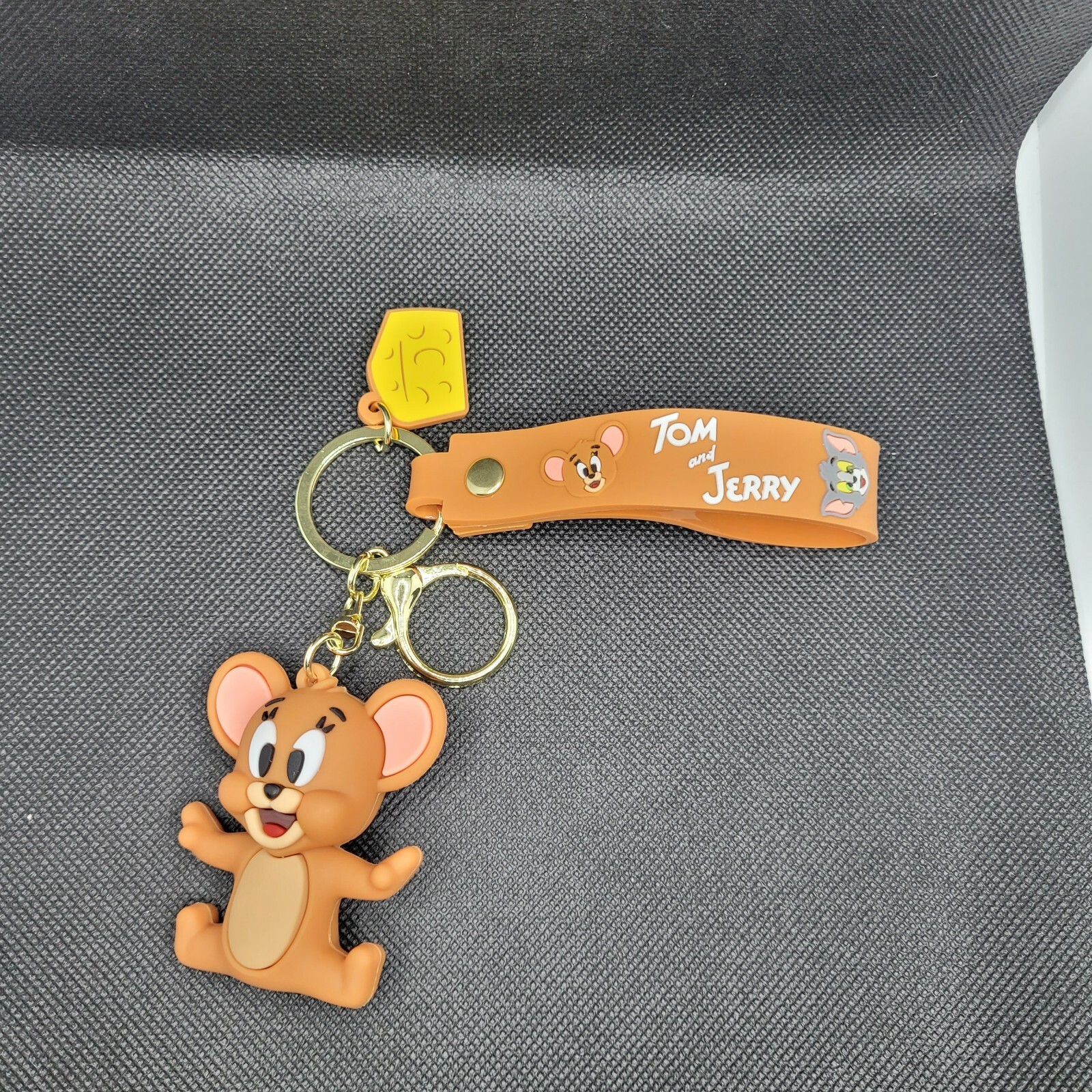 Tom & Jerry 3D Keychains With Carrying Strap And Cheese Pendant | eBay