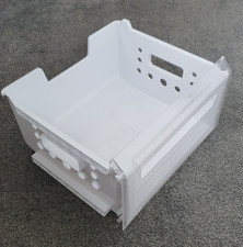 FRIDGE MASTER UPRIGHT FREEZER  MTZ55139FF  Middle/Upper  DRAWER