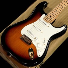 Fender 60TH Anniversary Commemorative Stratocaster 2-COLOUR Sunburst Used