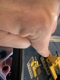 Lego Star Wars 7140 X-wing Fighter - 98% complete with manual All 4 Minifigs!!